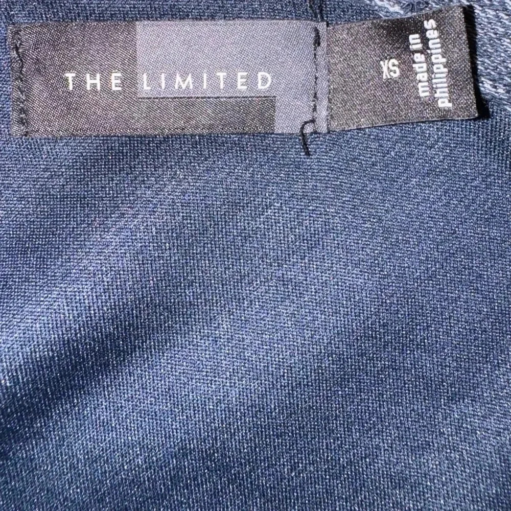 THE LIMITED Faux Wrap Dress Classic Navy Women’s XS V Neck 3/4 Sleeve - Picture 7 of 10